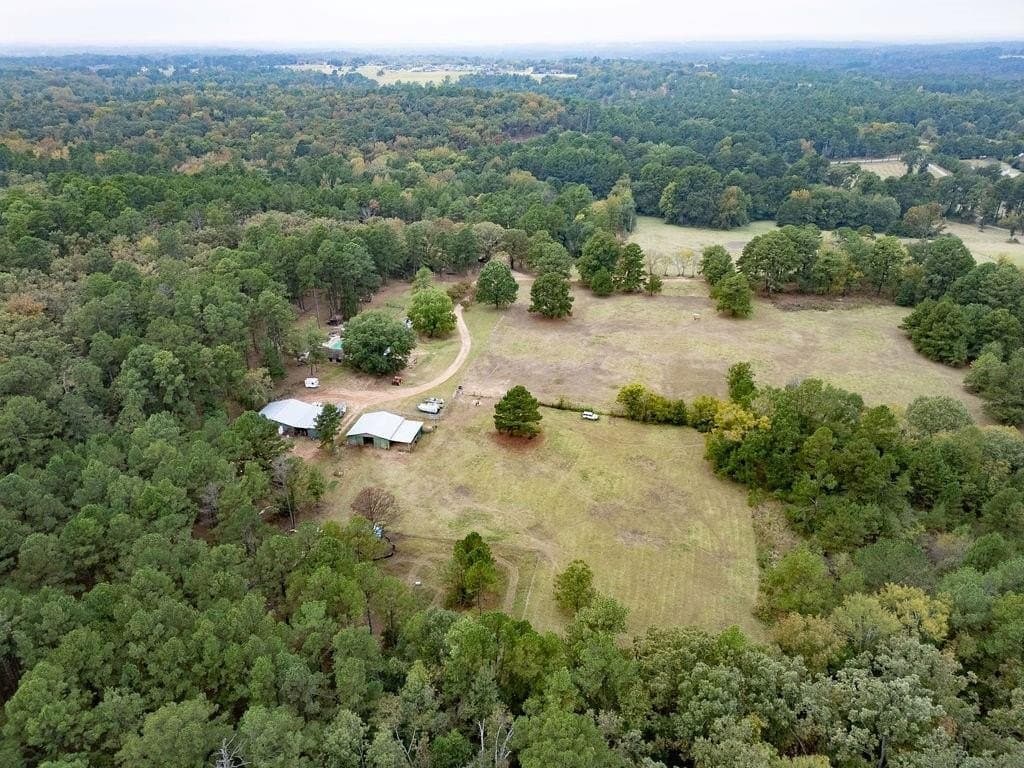 50 acres in Smith County - photo 5
