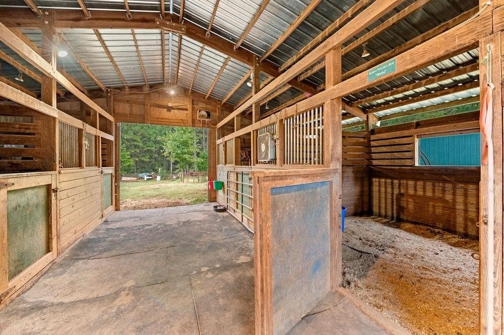 50 acres in Smith County - photo 11