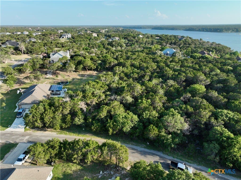0.35 acres in Bell County - photo 4