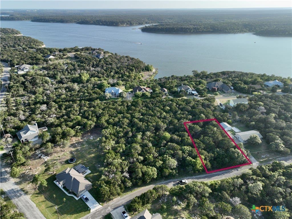 0.35 acres in Bell County - photo 3