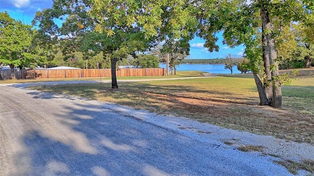 2.05 acres in Montague County - photo 16