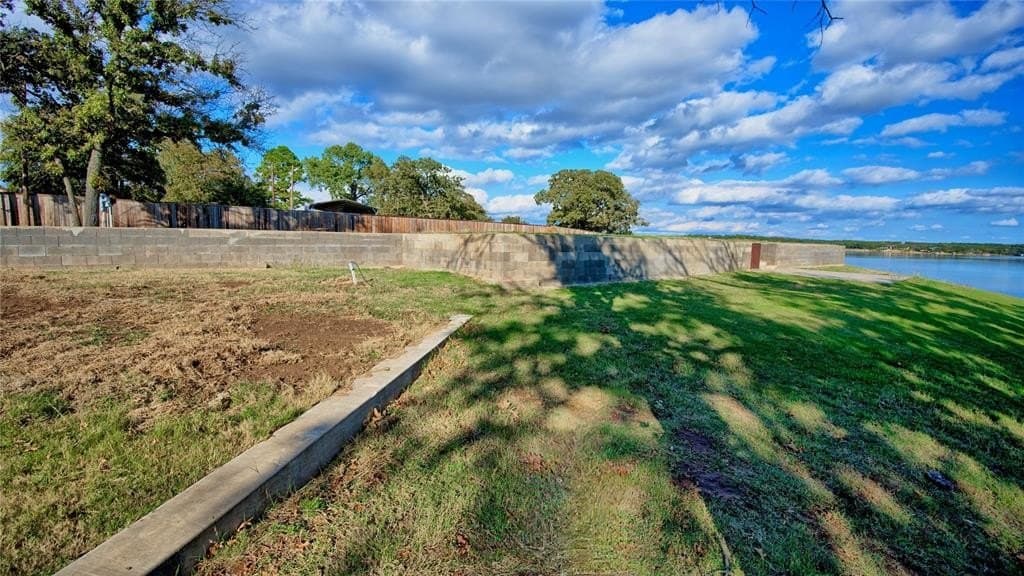 2.05 acres in Montague County - photo 30