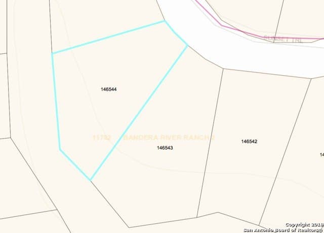 0.66 acres in Bandera County - photo 3
