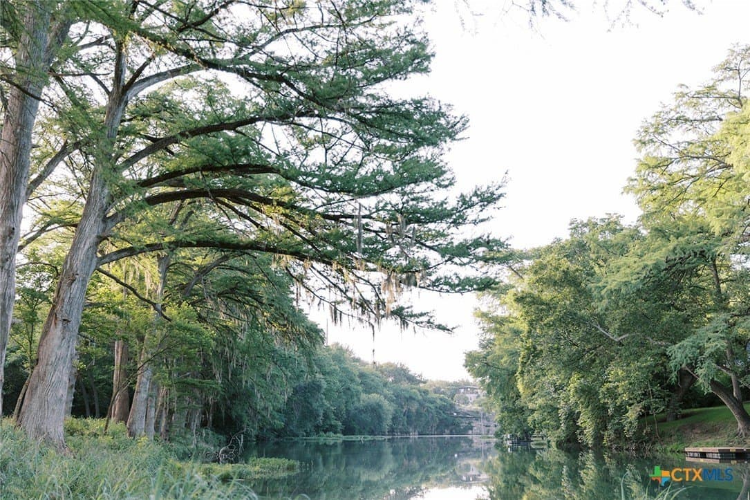 0.39 acres in Comal County - photo 13
