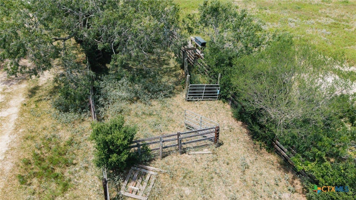 227.17 acres in Goliad County - photo 16