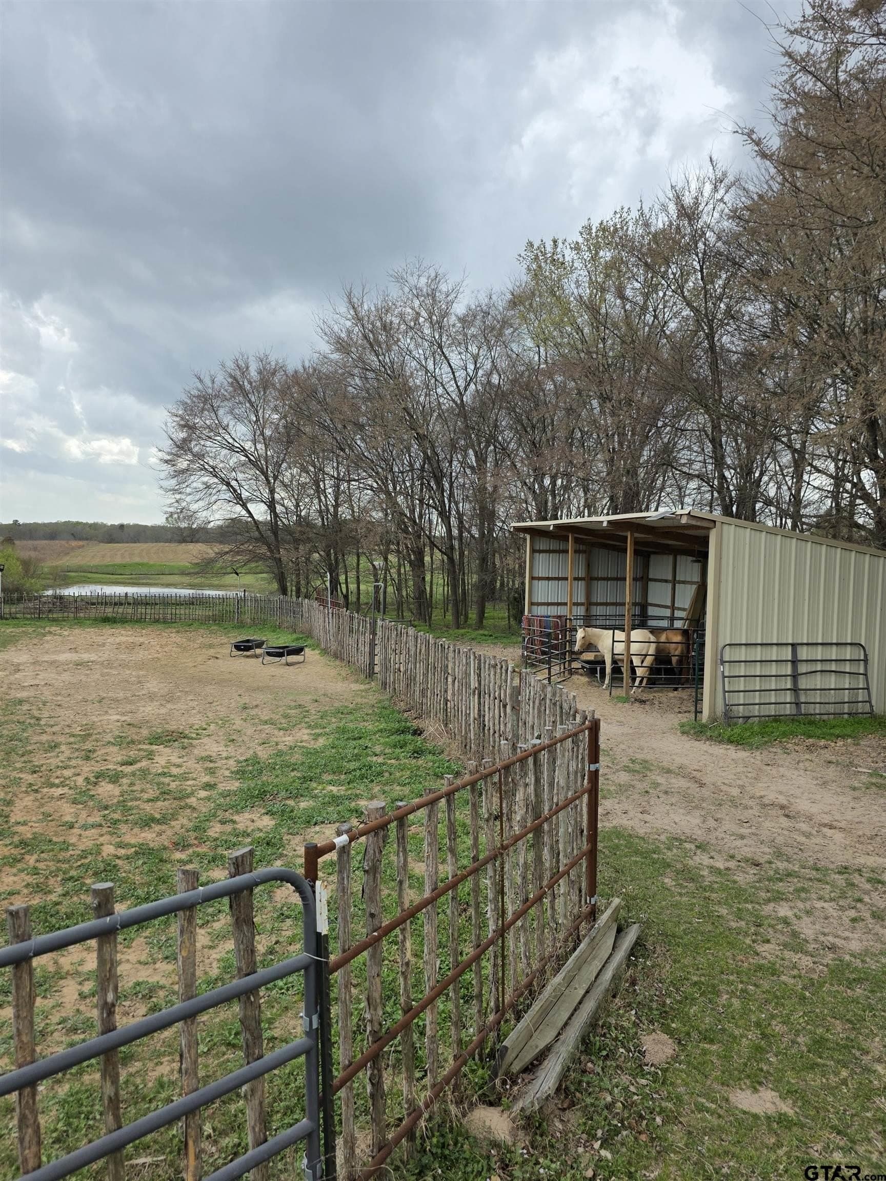 18.72 acres in Henderson County - photo 15