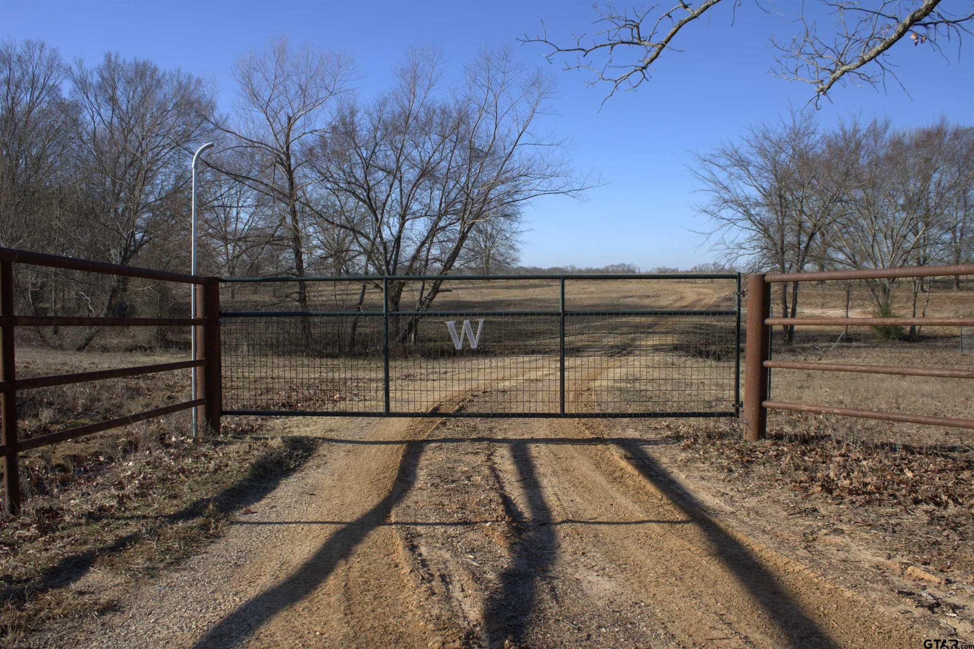 18.72 acres in Henderson County - photo 6