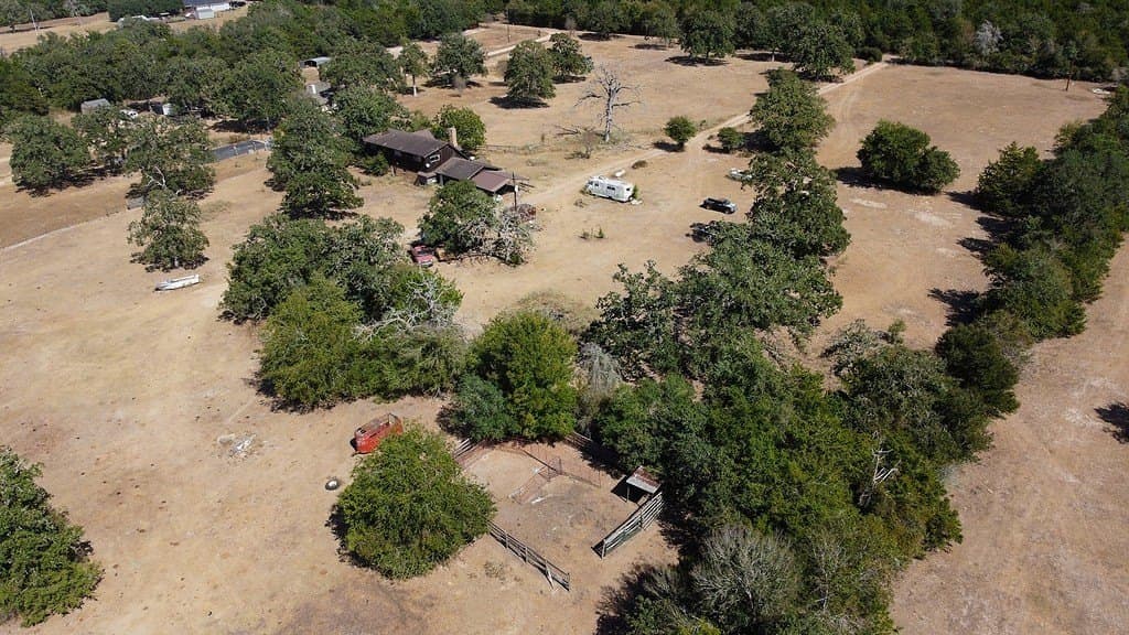 10 acres in Fayette County - photo 3