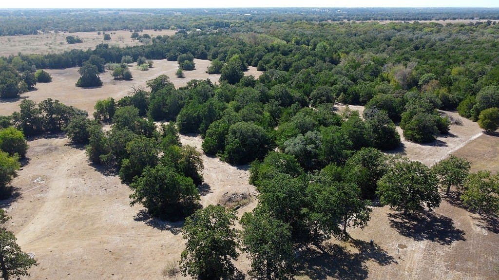 10 acres in Fayette County - photo 13