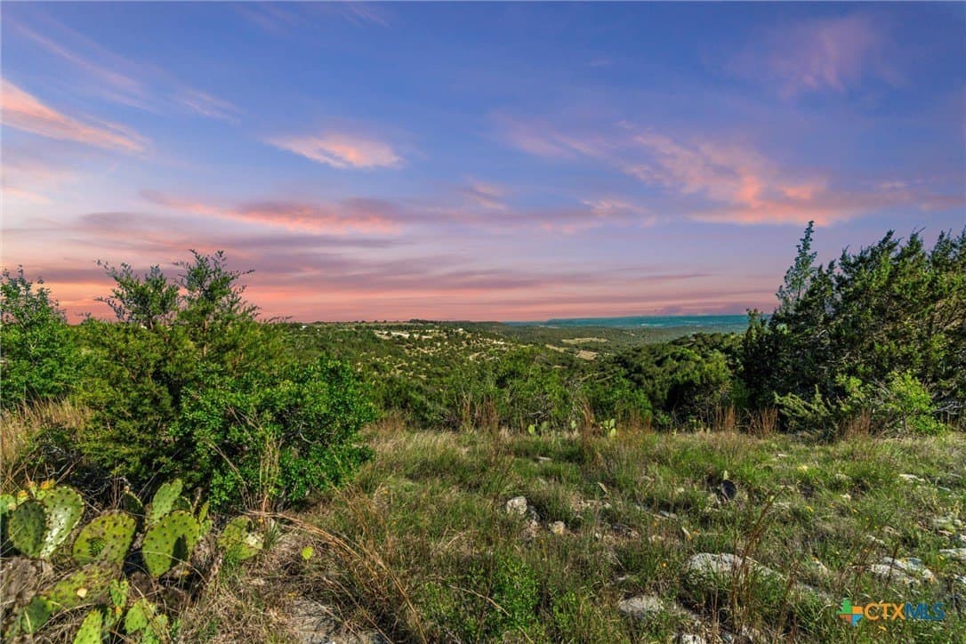 Indian Sky Court lot: 147