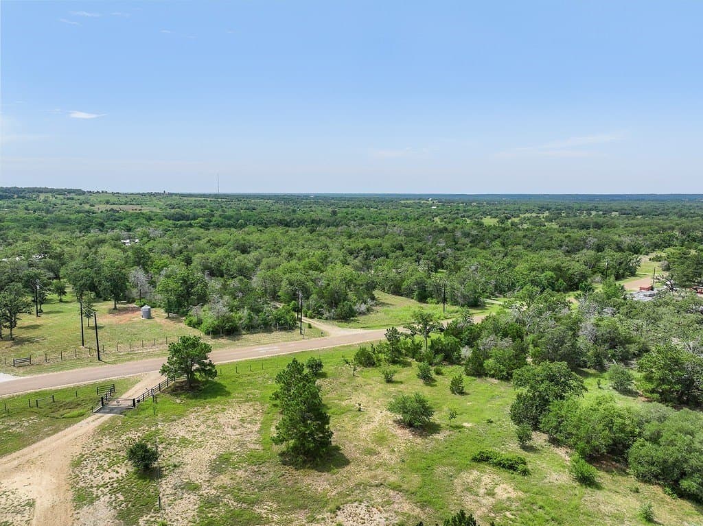 3.16 acres in Fayette County - photo 2