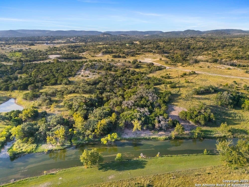 10.01 acres in Bandera County - photo 5