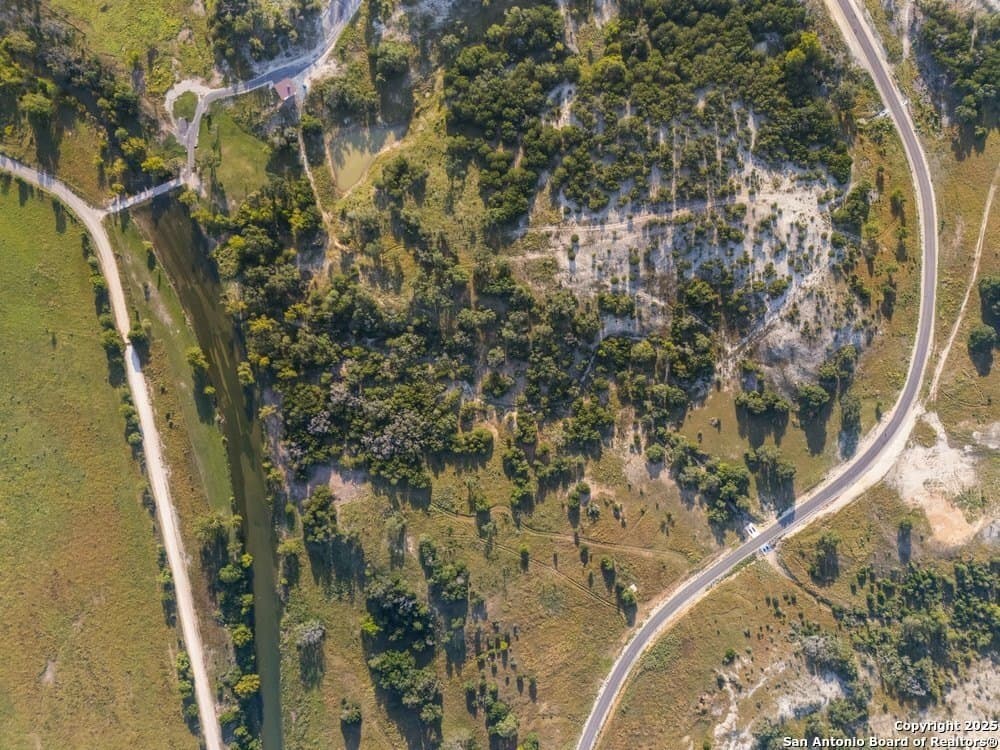 10.01 acres in Bandera County - photo 9