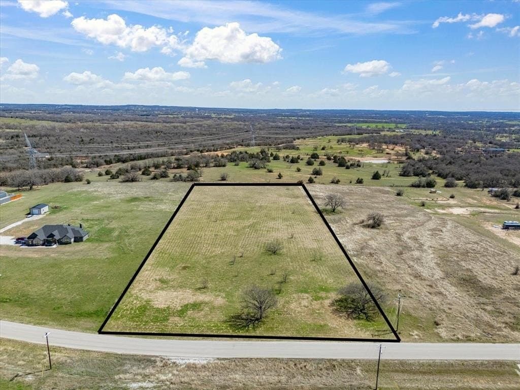5.01 acres in Wise County - photo 2