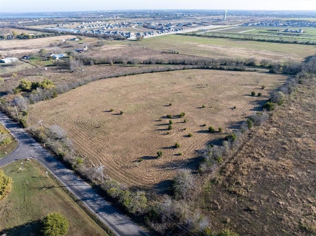 10 acres in Collin County - photo 4