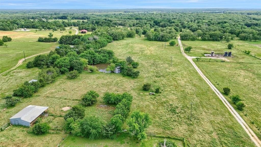 26.88 acres in Cooke County - photo 6