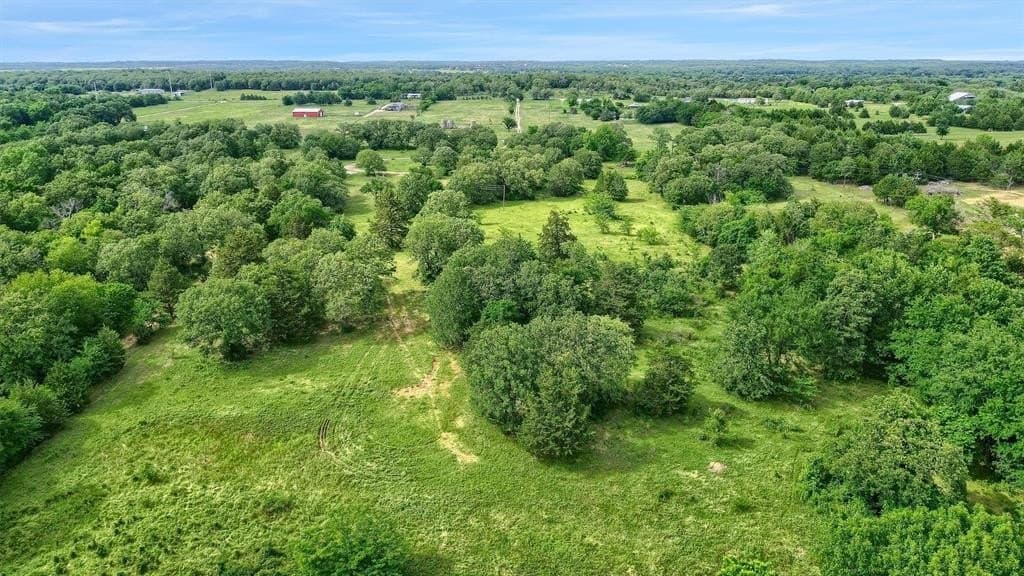 26.88 acres in Cooke County - photo 21