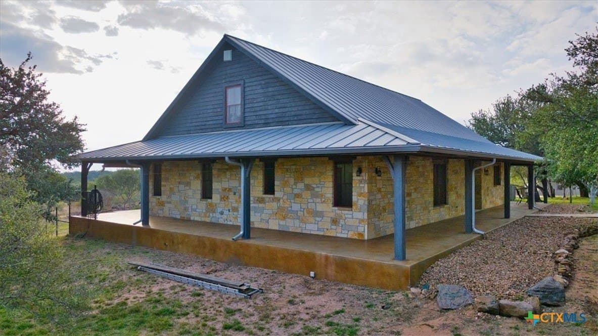 10 acres in Burnet County - photo 5