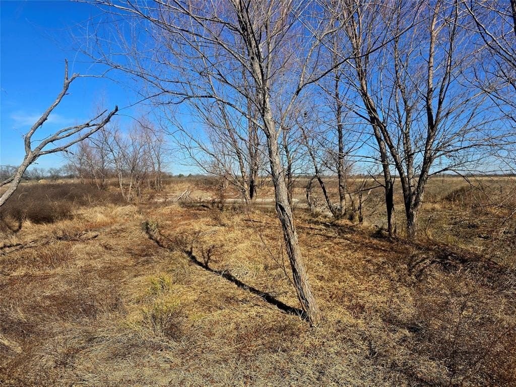 30 acres in Ellis County - photo 6