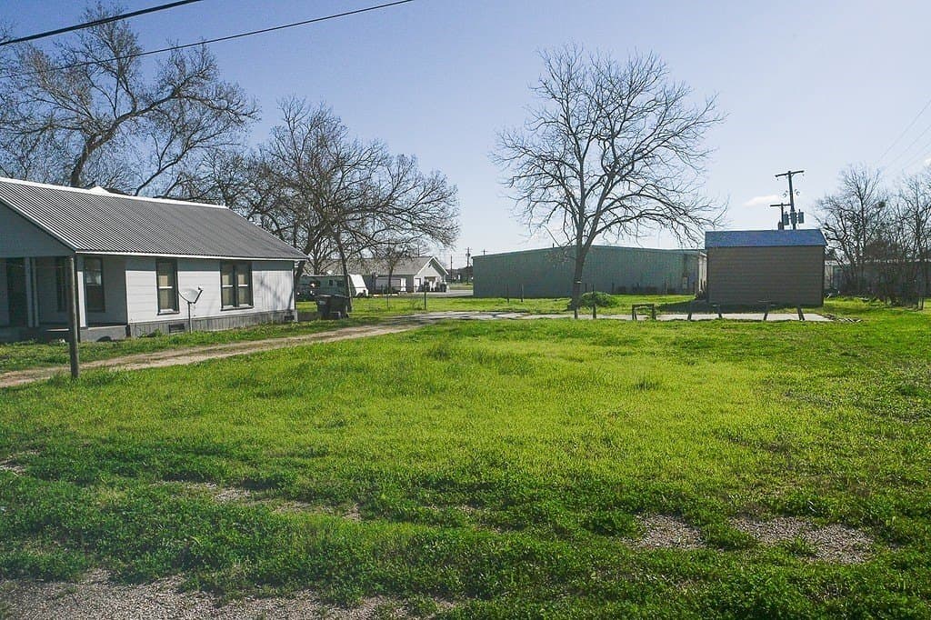 0.28 acres in Colorado County - photo 11