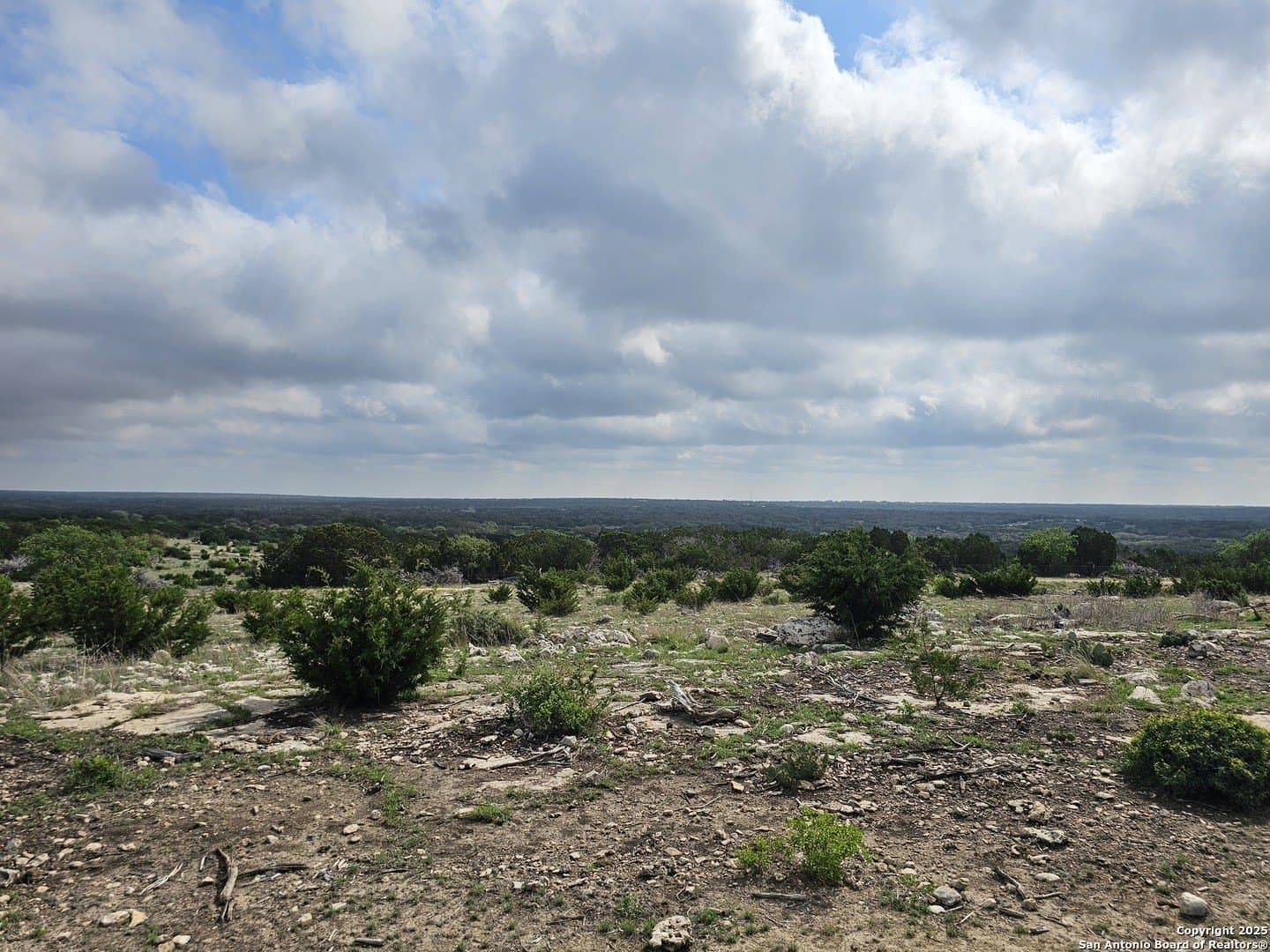 134.5 acres in Edwards County - photo 42