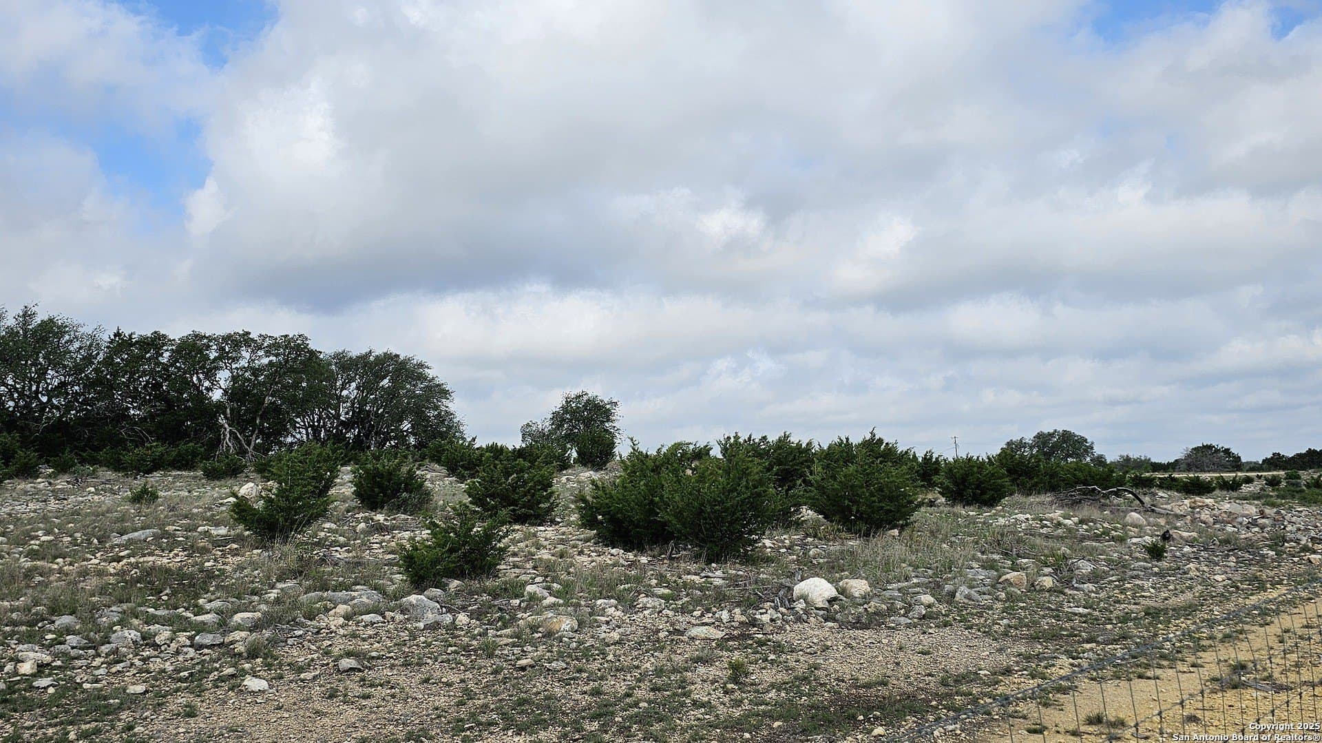 134.5 acres in Edwards County - photo 26