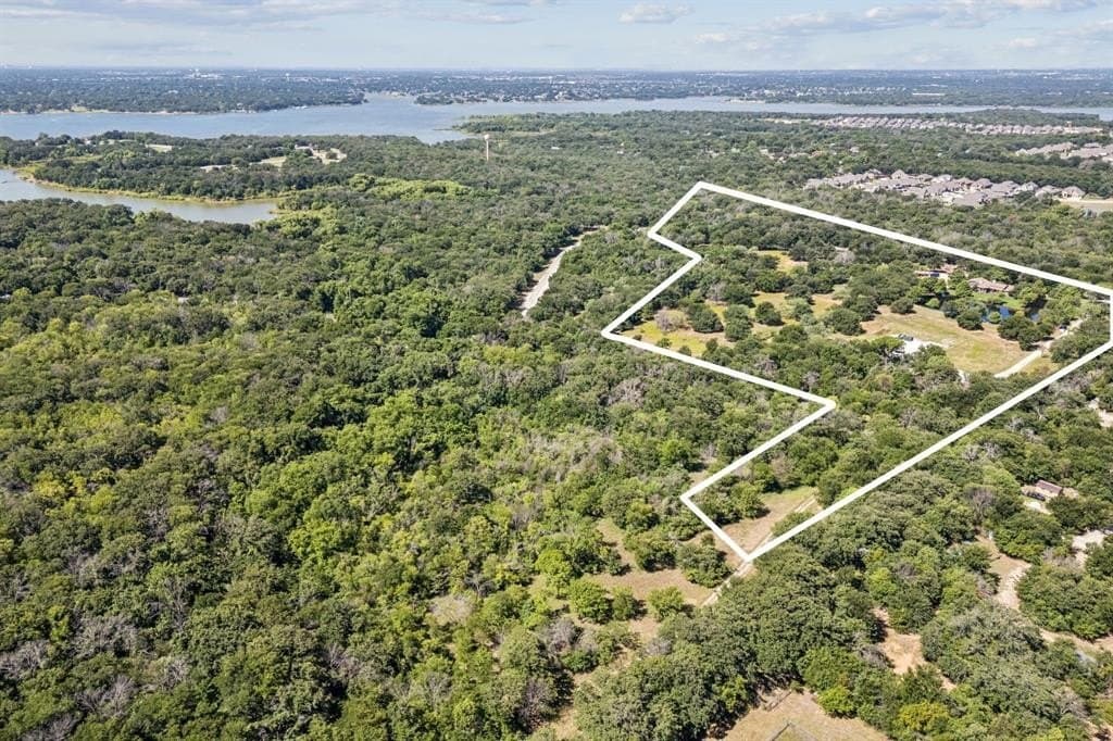 22.69 acres in Denton County - photo 32