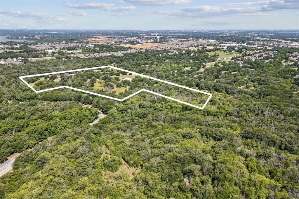 22.69 acres in Denton County - photo 35