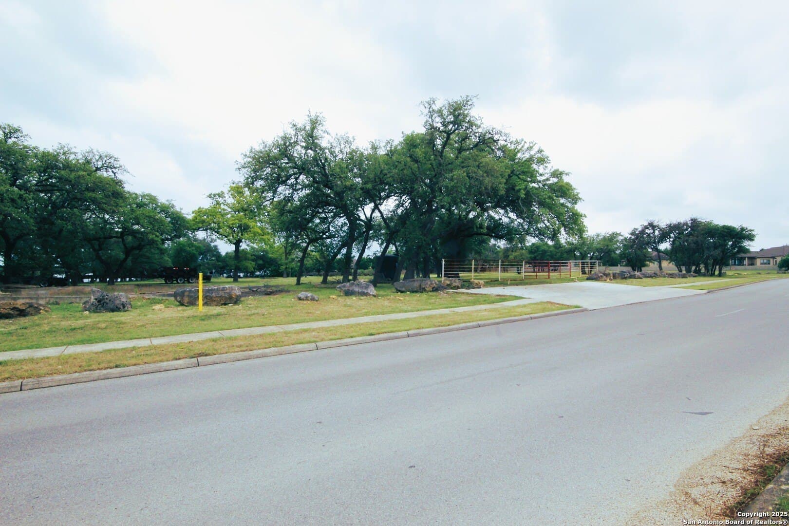 11.95 acres in Bexar County - photo 6