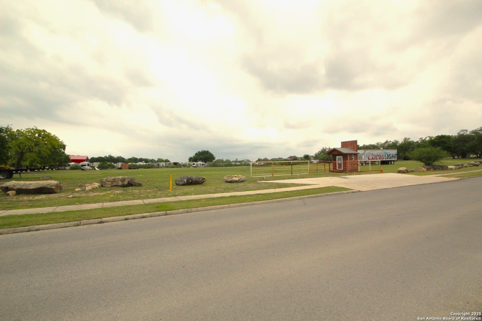 11.95 acres in Bexar County - photo 3