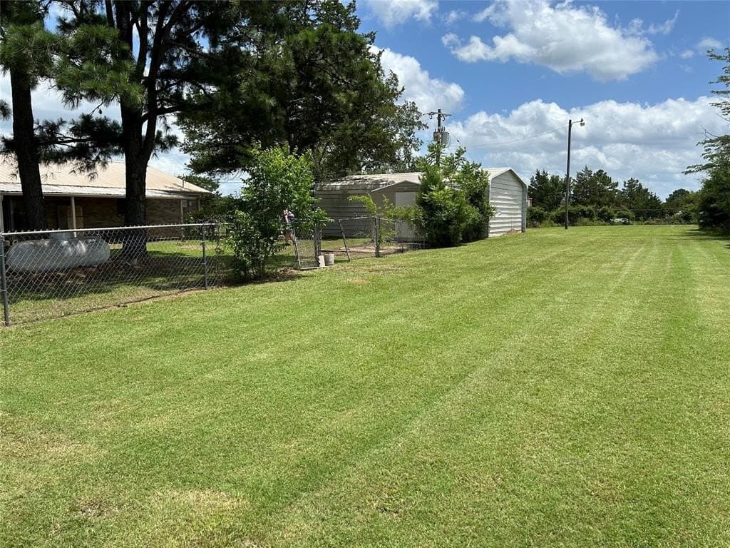 22.17 acres in Red River (TX) County - photo 21