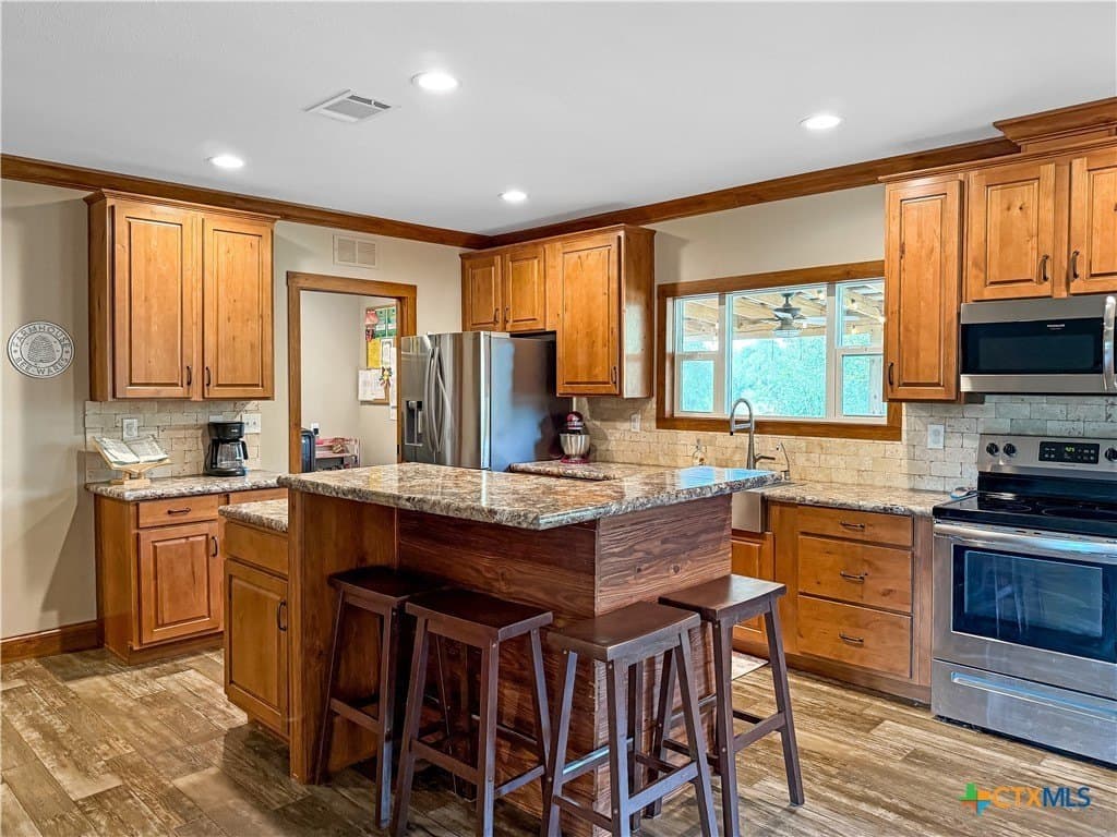 13.54 acres in Gonzales County - photo 9