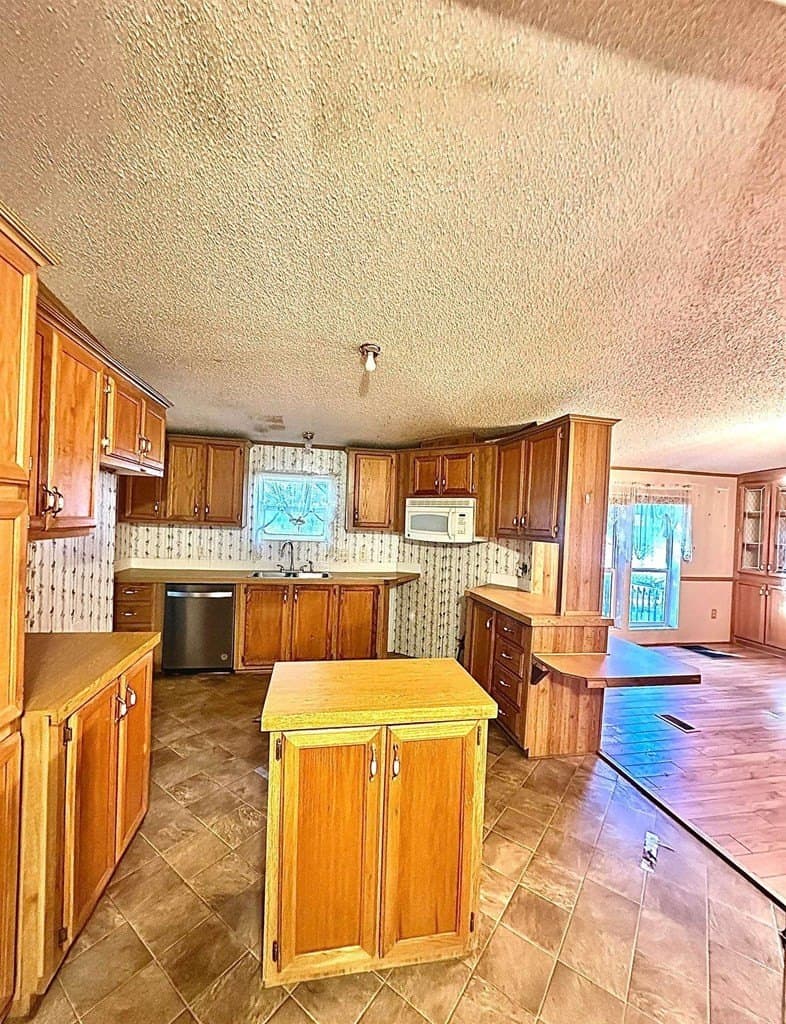 33.5 acres in ANDERSON County - photo 15