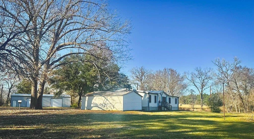 33.5 acres in ANDERSON County - photo 7