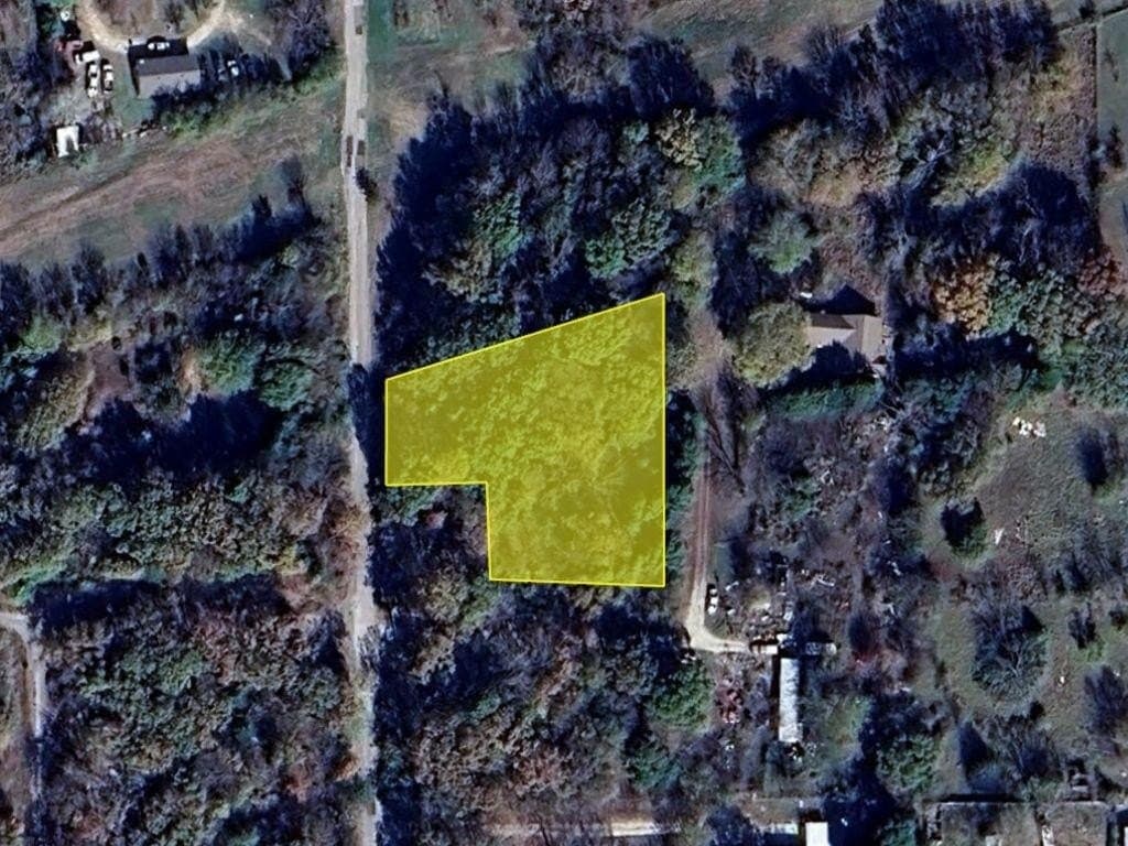 0.74 acres in Hunt County - photo 7