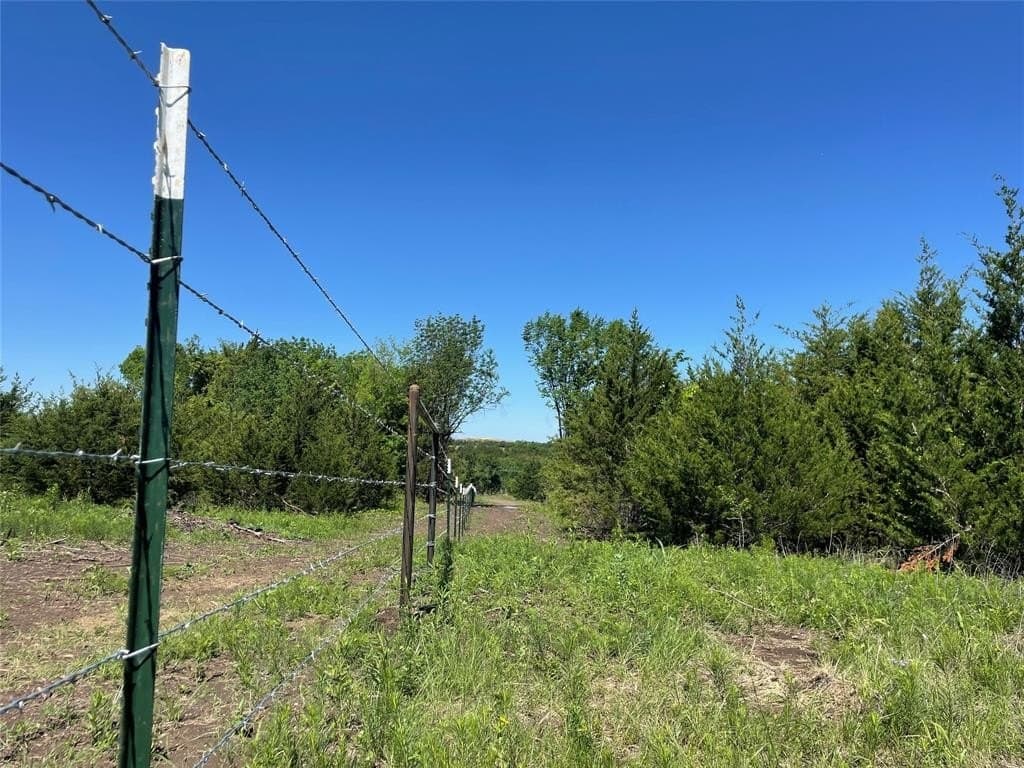 15.42 acres in Grayson County - photo 13