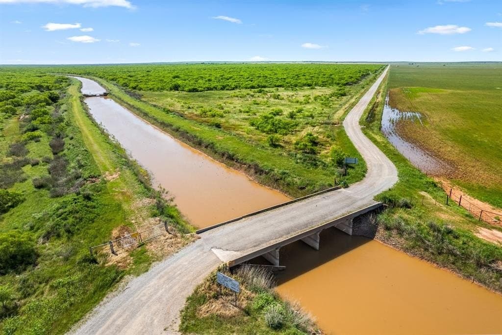 2,858 acres in Wichita County - photo 3