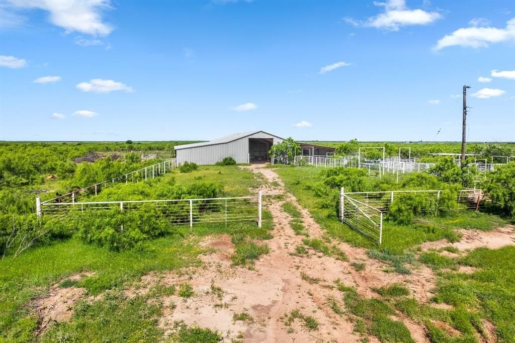 2,858 acres in Wichita County - photo 9