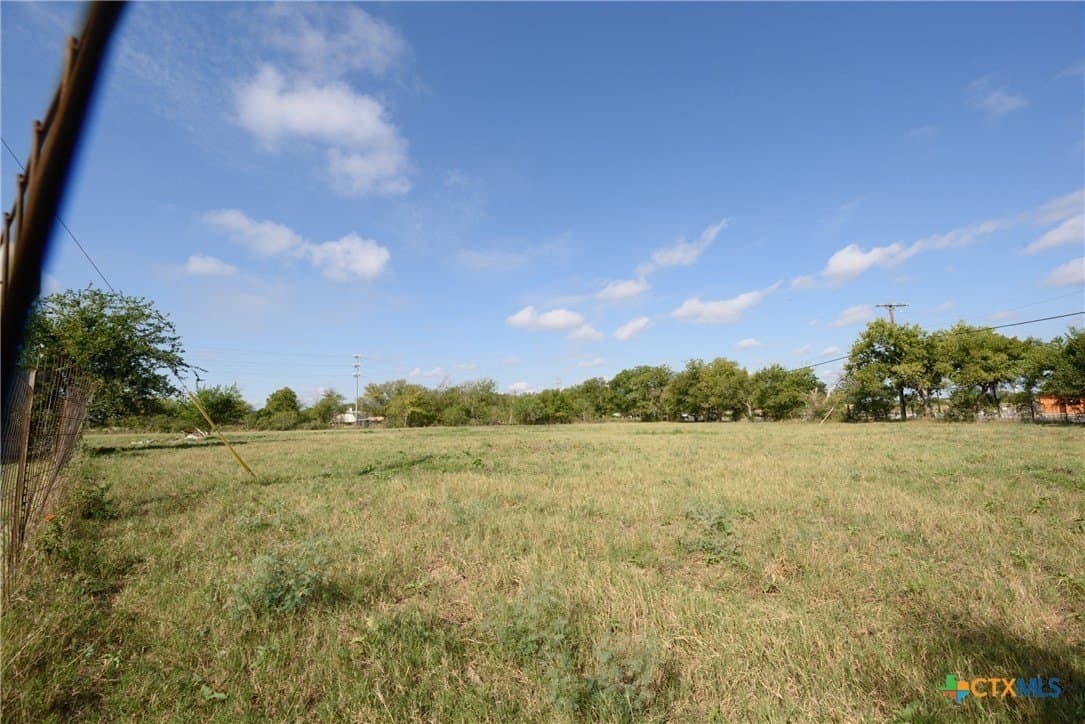 23.18 acres in Guadalupe County - photo 9