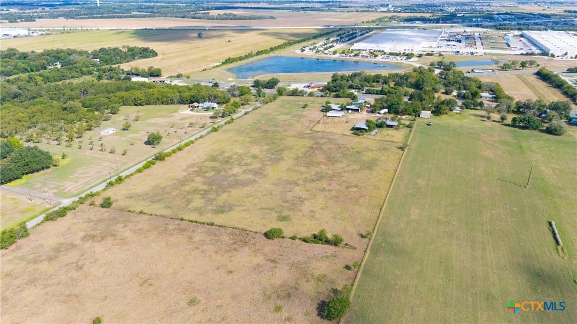 23.18 acres in Guadalupe County - photo 5