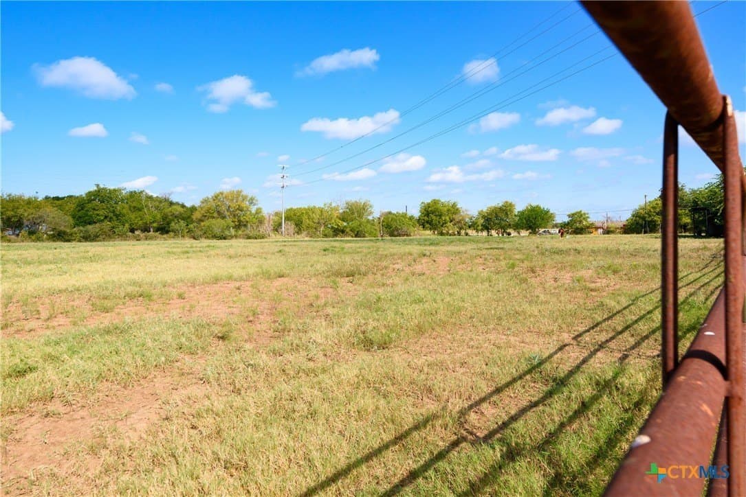 23.18 acres in Guadalupe County - photo 13
