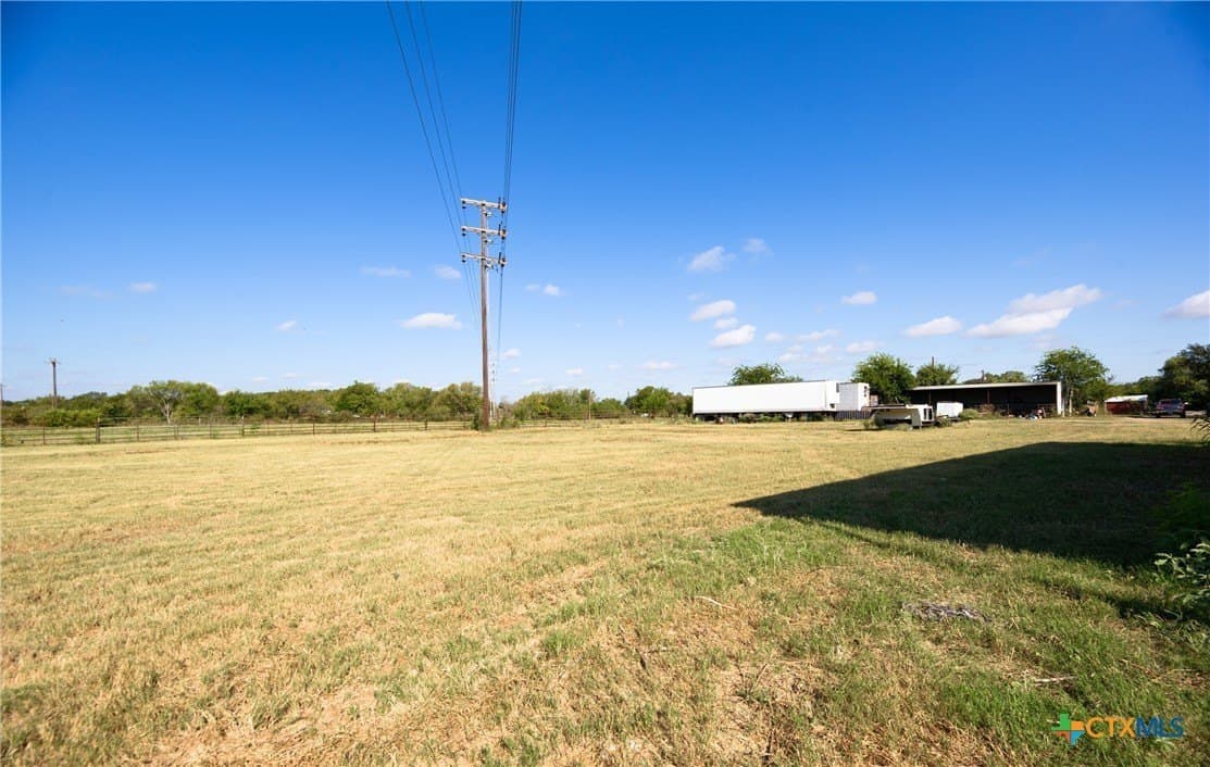 23.18 acres in Guadalupe County - photo 15