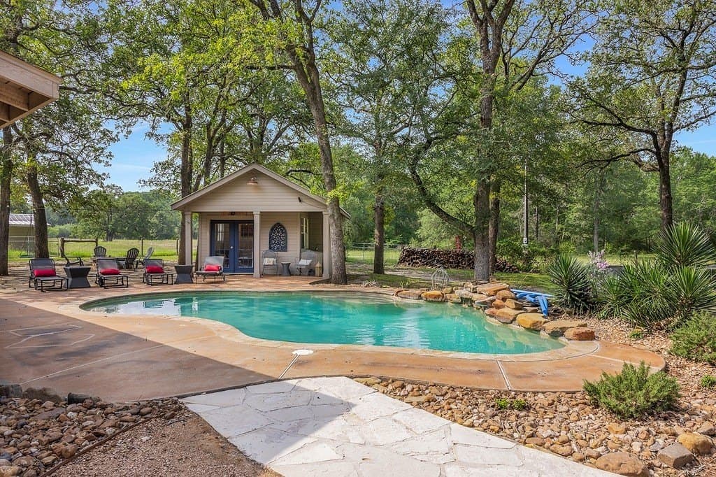 12.33 acres in Fayette County - photo 4