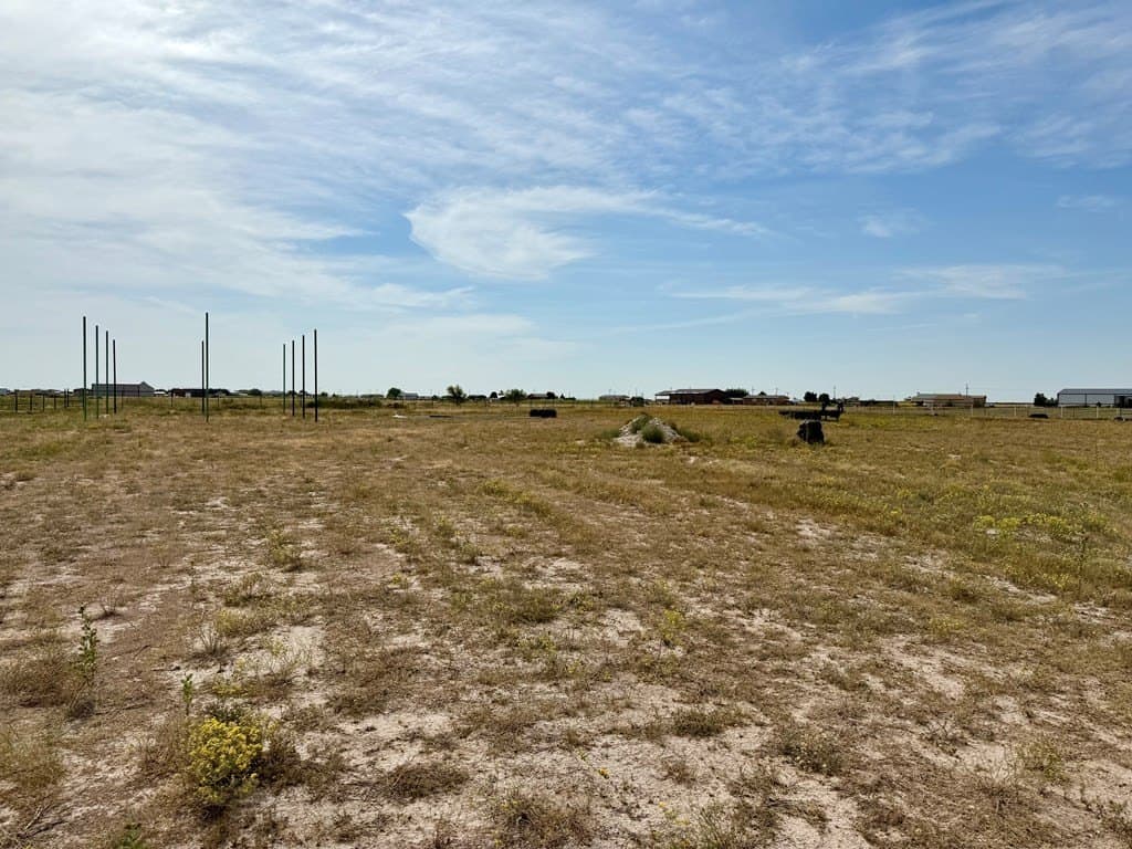 2.85 acres in Gaines County - photo 4