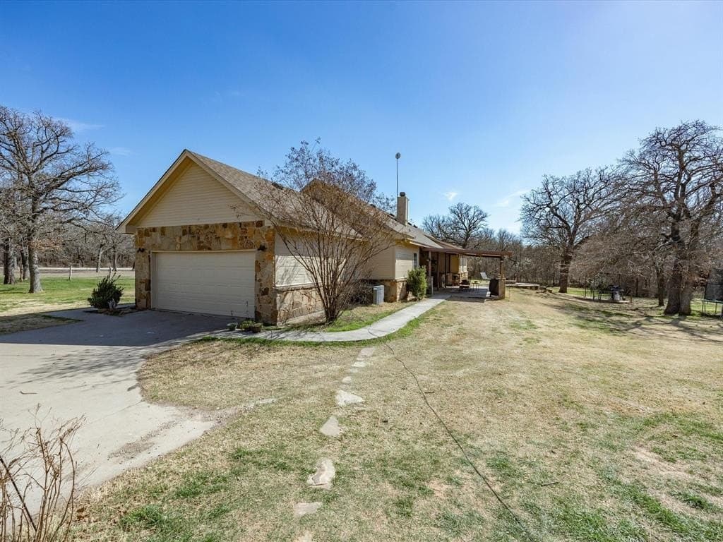 11.36 acres in Wise County - photo 31