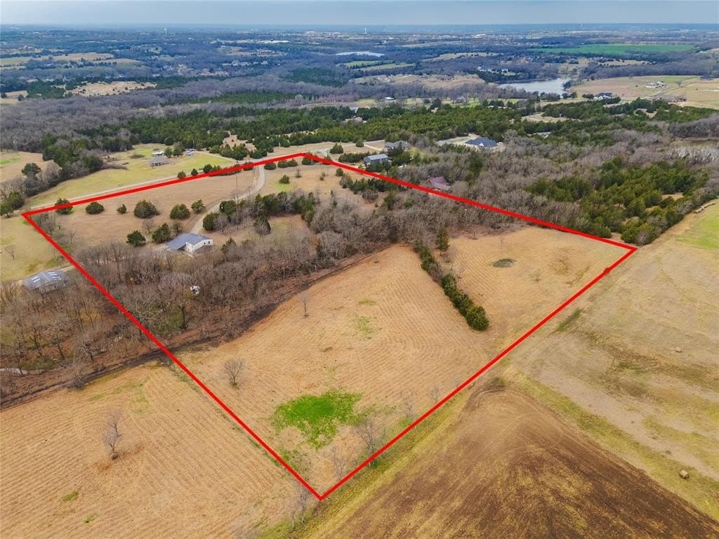 17.95 acres in Grayson County - photo 2