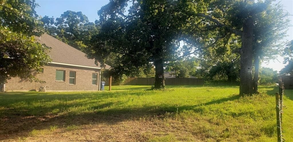 0.28 acres in Denton County - photo 4