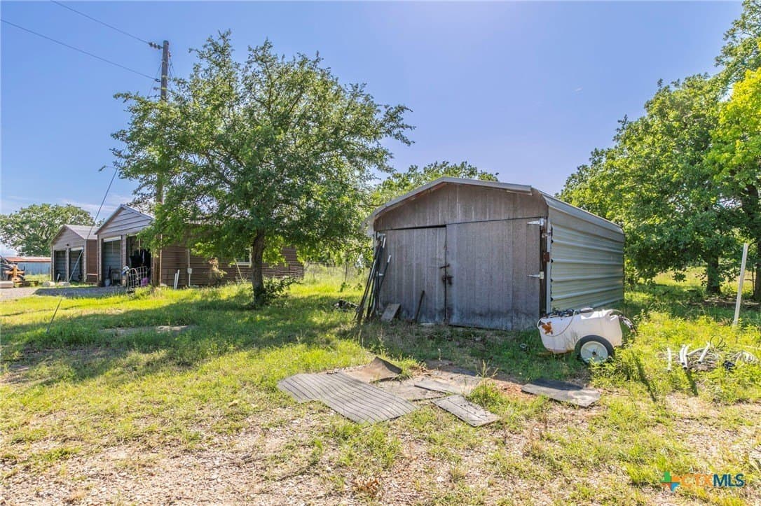 19.53 acres in Bell County - photo 11