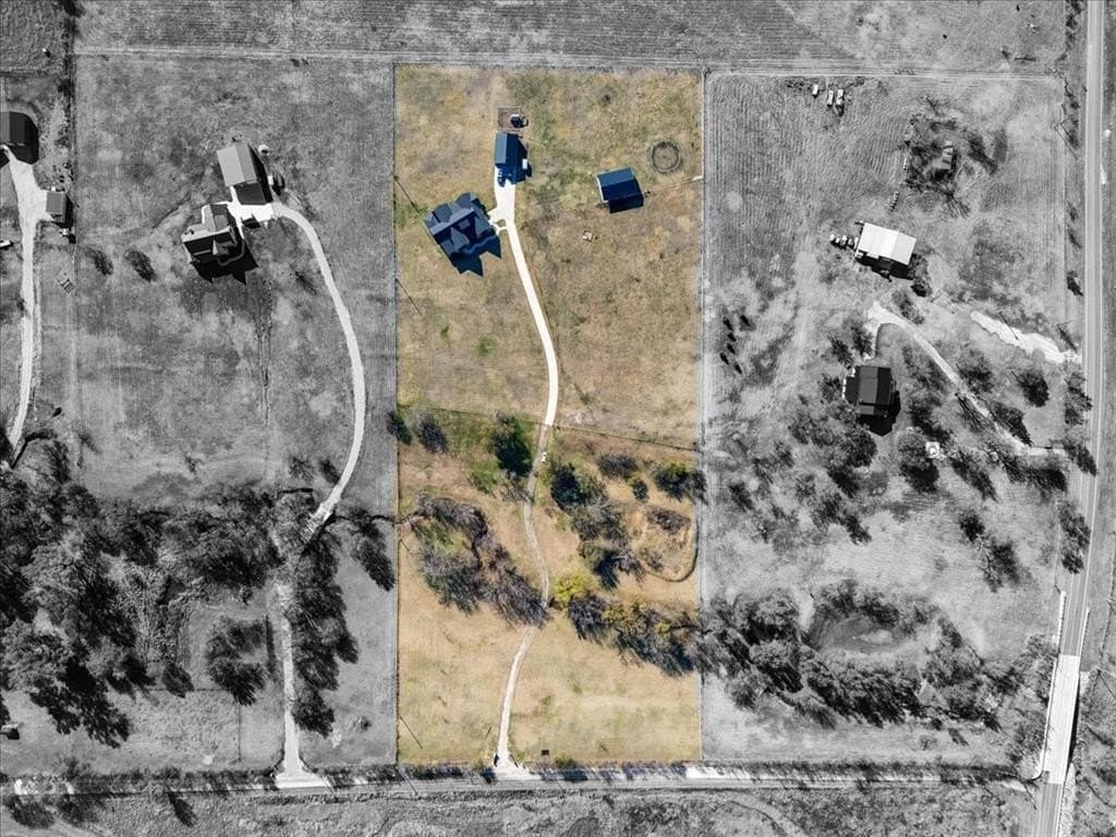 10.01 acres in Ellis County - photo 33