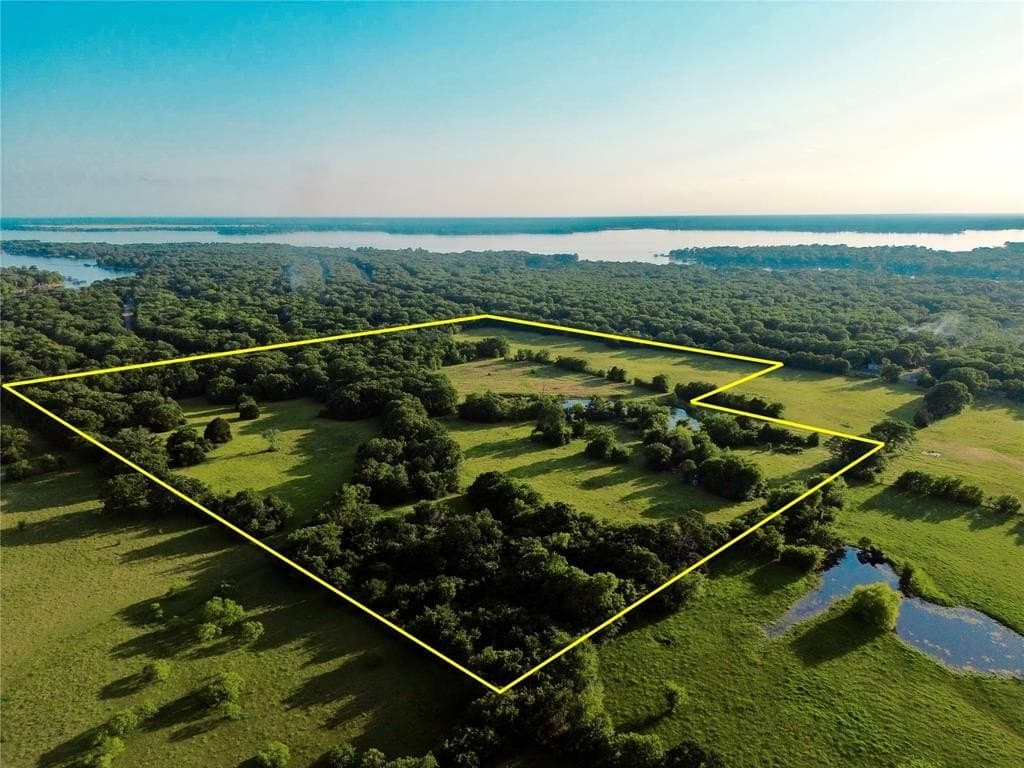 32 acres in Henderson County - photo 3